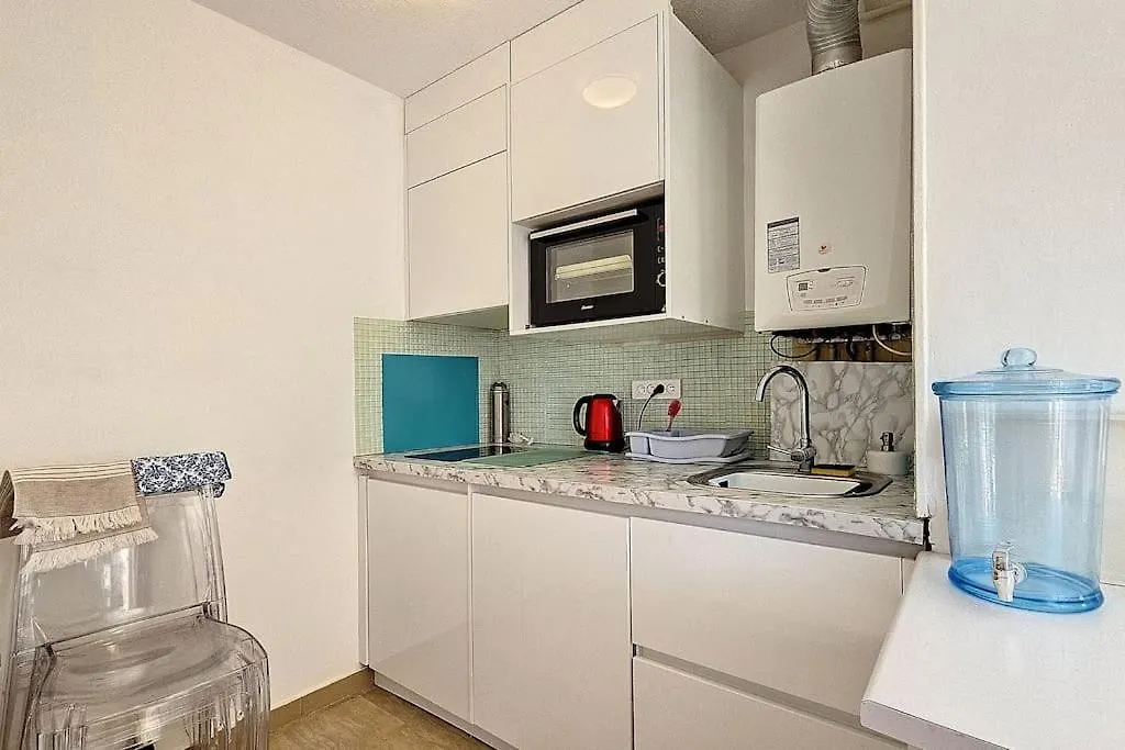 Apartment Spacieux Studio A 150M De La Plage 2 Terrasses Antibes France